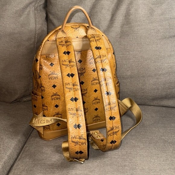 MCM Cognac Visetos Medium Backpack - Picture 4 of 13